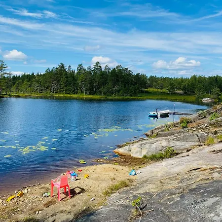 Fredelig Og Landlig Lavvoferie