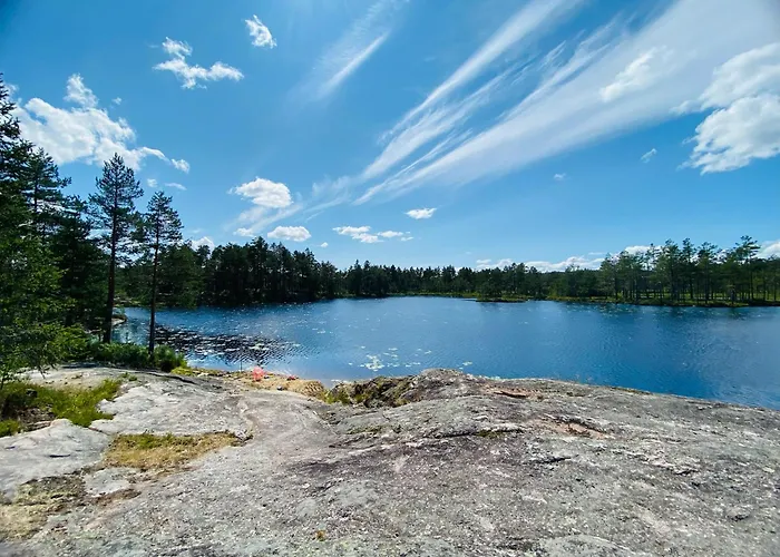 Fredelig Og Landlig Lavvoferie * Mokjaland