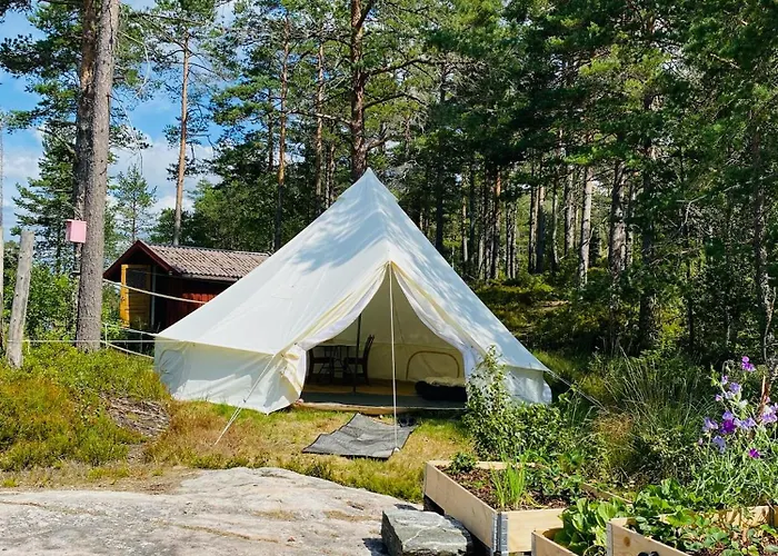 Lyxtält Fredelig Og Landlig Lavvoferie
